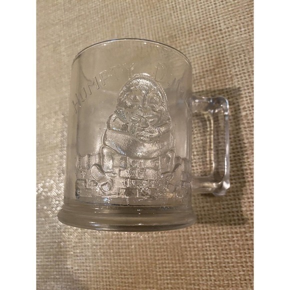 Vintage Depression Glass Humpty Dumpty and Tom Tom‎ the Piper’s Son Mug - Picture 5 of 7